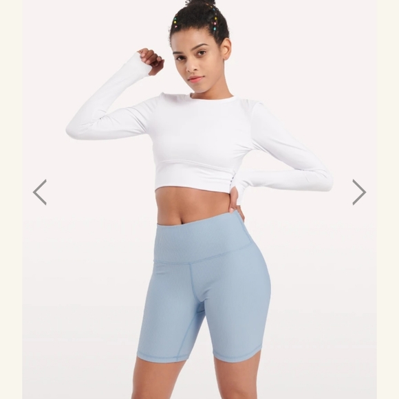 Muses Only Long Sleeve Activewear Top - Picture 2 of 5